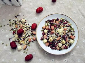 腊八节到啦 你今天喝腊八粥,吃糯米饭了吗 这样吃更健康